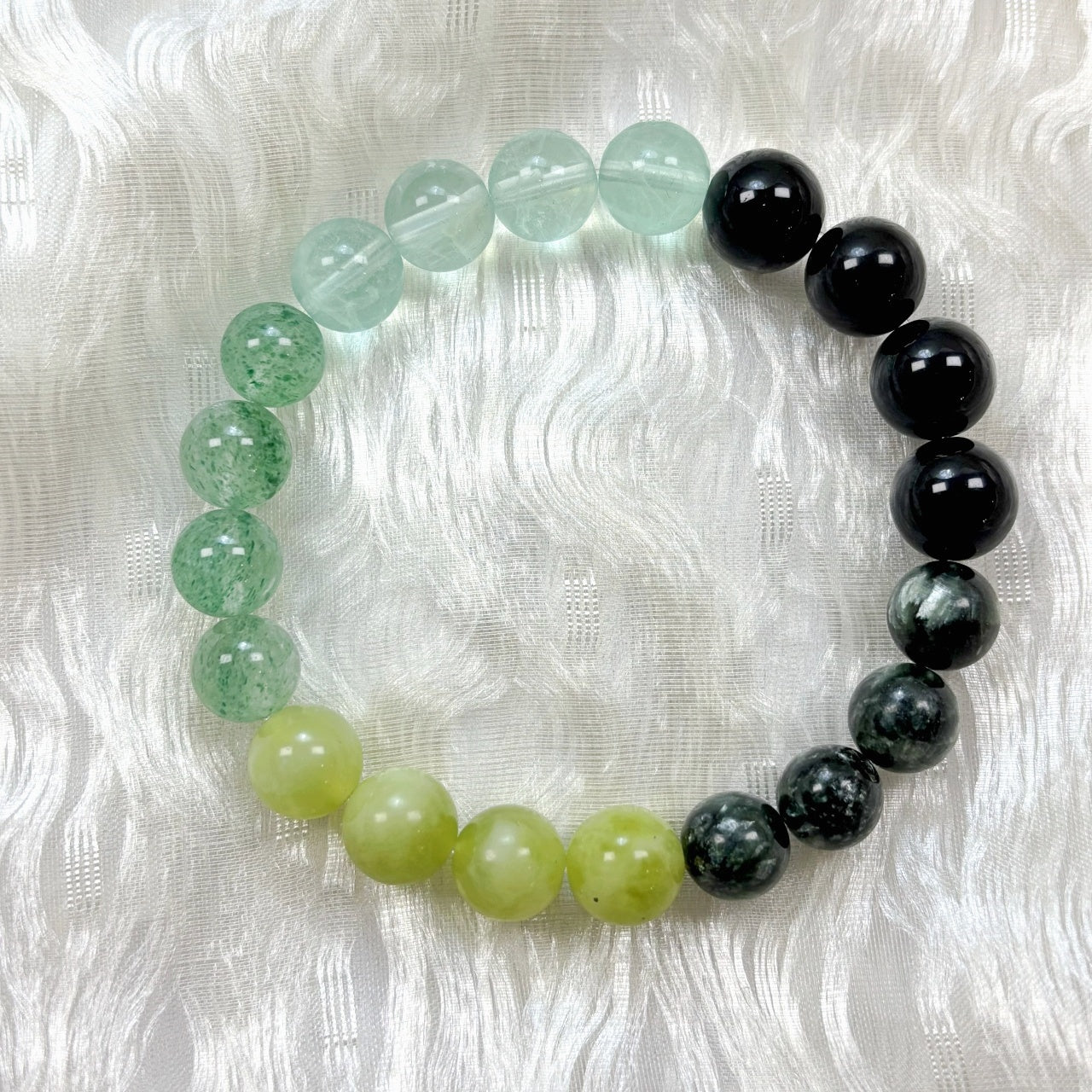 405  Green Fluorite Green Strawberry Quartz Seraphite Serpentine Jade Black Obsidian Bracelet